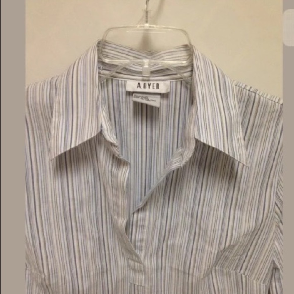 A. Byer Striped Top (Women's or Juniors-Not Sure) - Picture 2 of 6